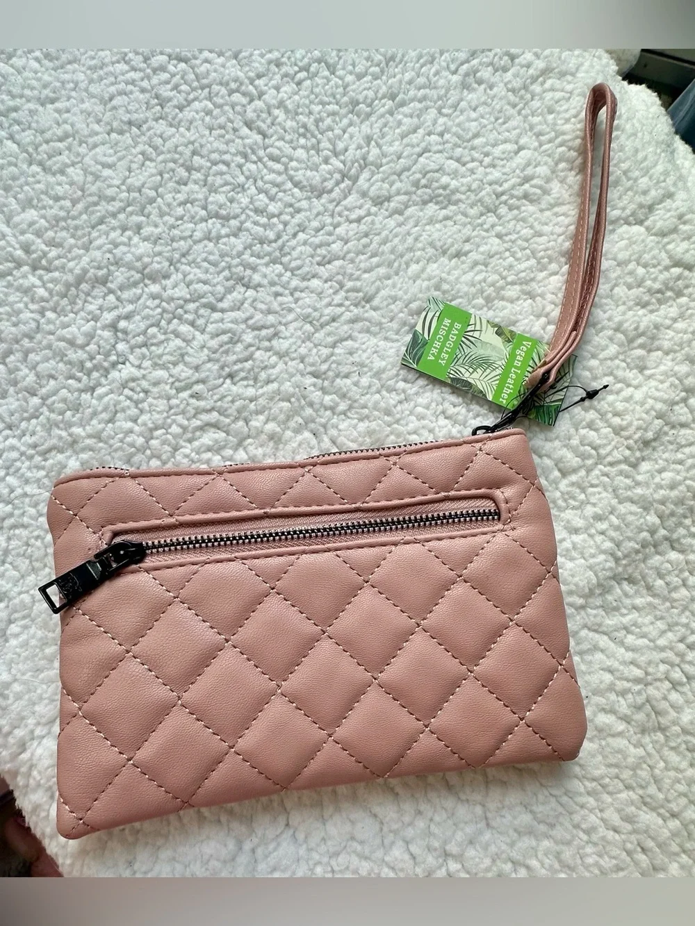 Quilted Bagdley Mischka Vegan Wristlet Clutch in Blush Pink NWT